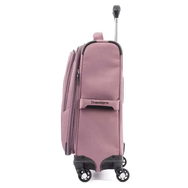 Travelpro Maxlite 5 International Carry-On Spinner