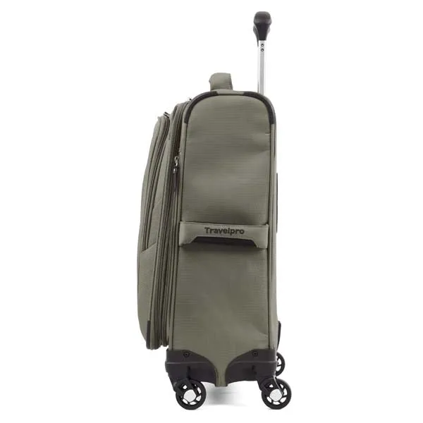 Travelpro Maxlite 5 International Carry-On Spinner