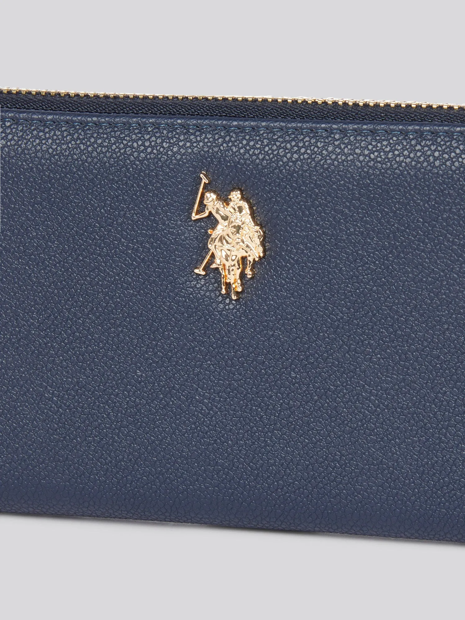 U.S. Polo Assn. Womens Large Zip Around Wallet in Navy